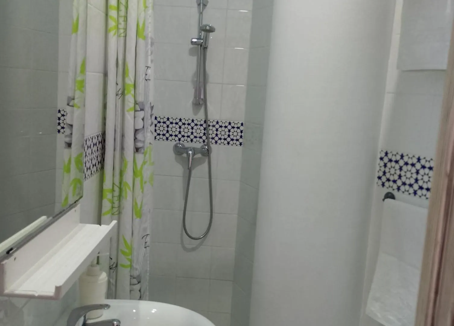 Ostello Joy Beach B&B Torremolinos Spagna