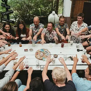  Couette-café Surf Camp San Sebastian Partyhostel Espagne