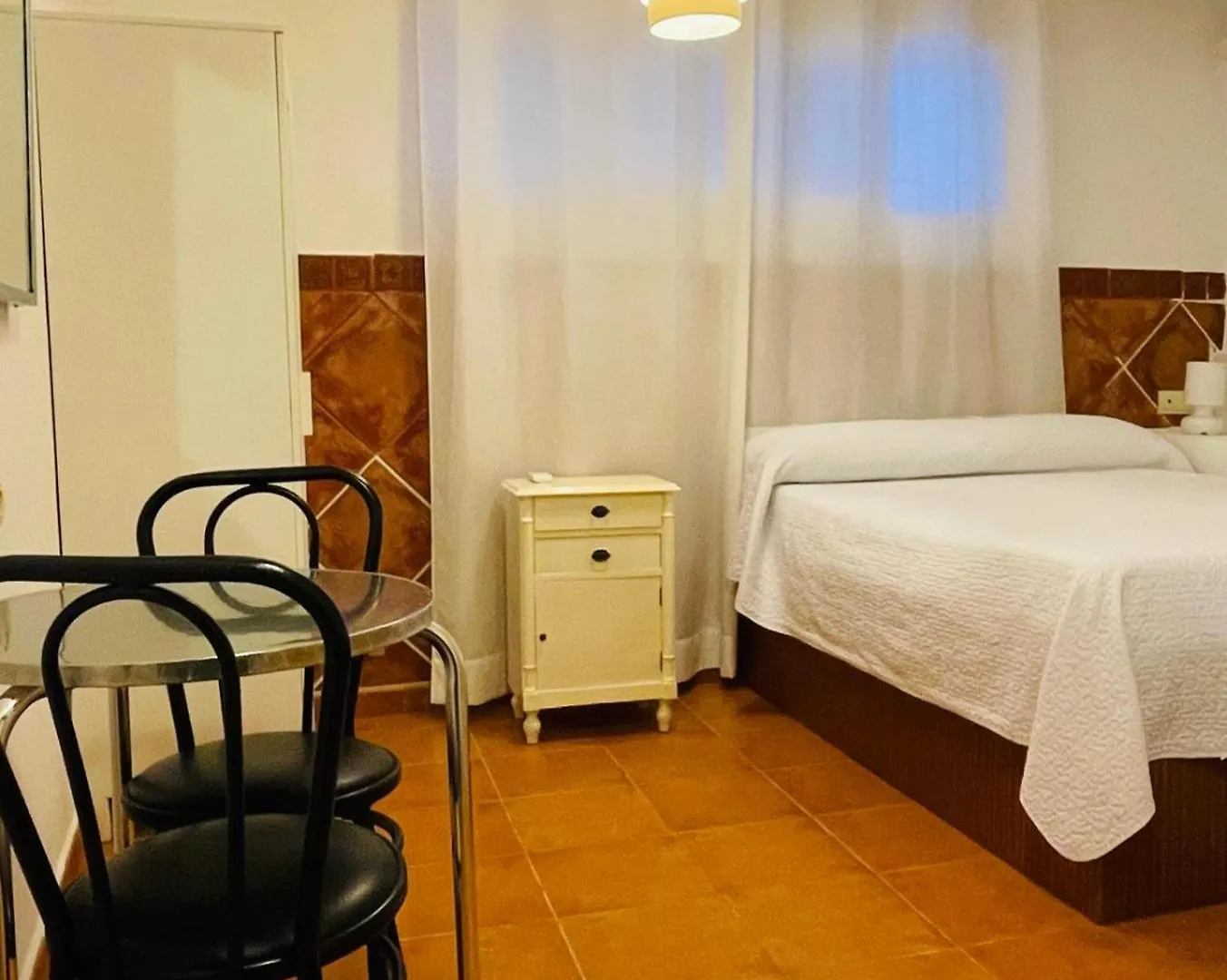 Joy Beach B&B Torremolinos
