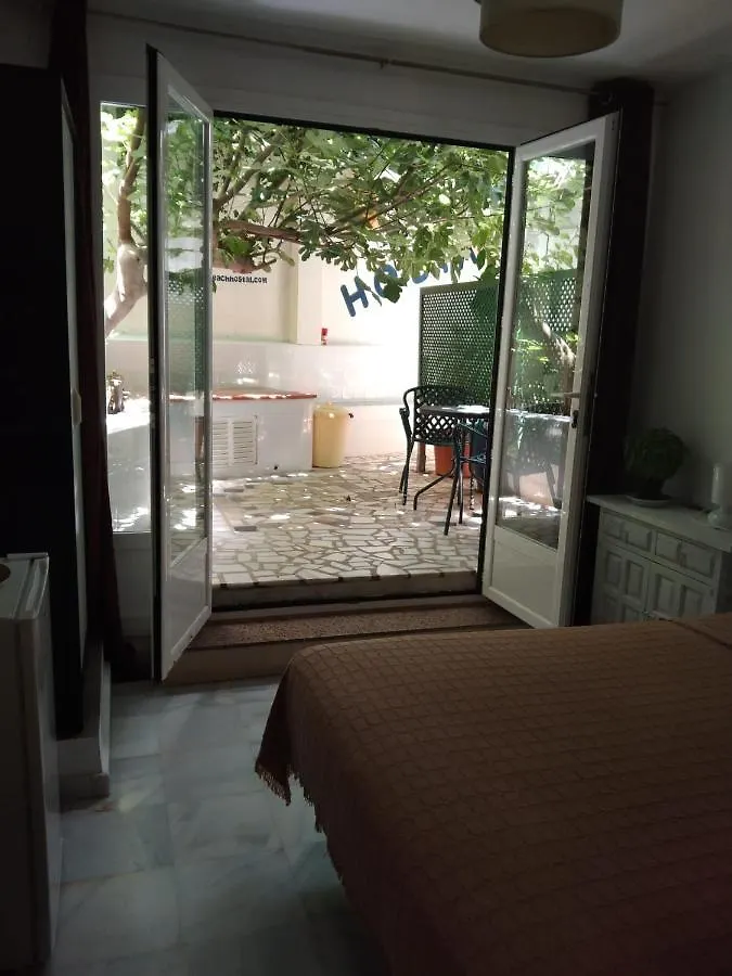 Joy Beach B&B Torremolinos